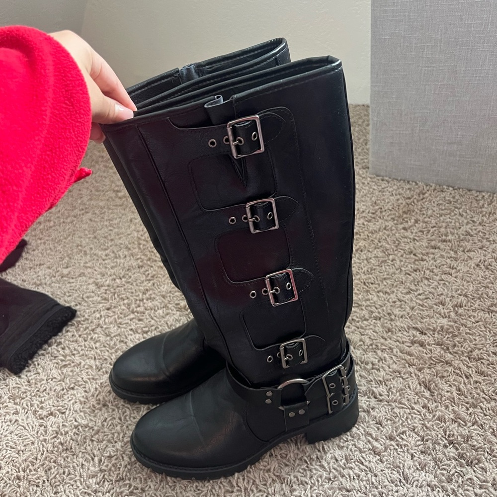 Women's Black Buckle Boots